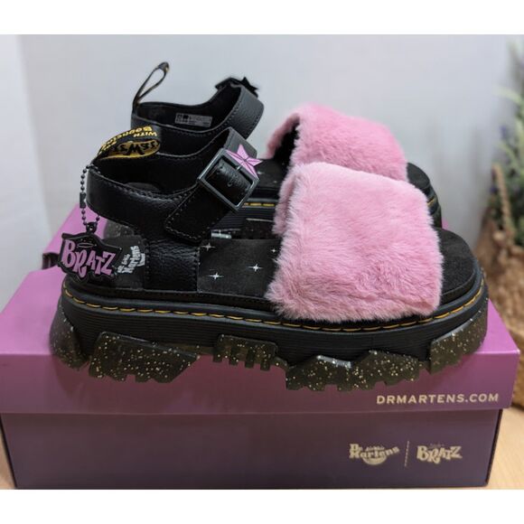 Dr. Martens Mattison Bratz Pink Faux Fur & Black Leather Strap Sandals UK 5 NIB - Picture 4 of 14